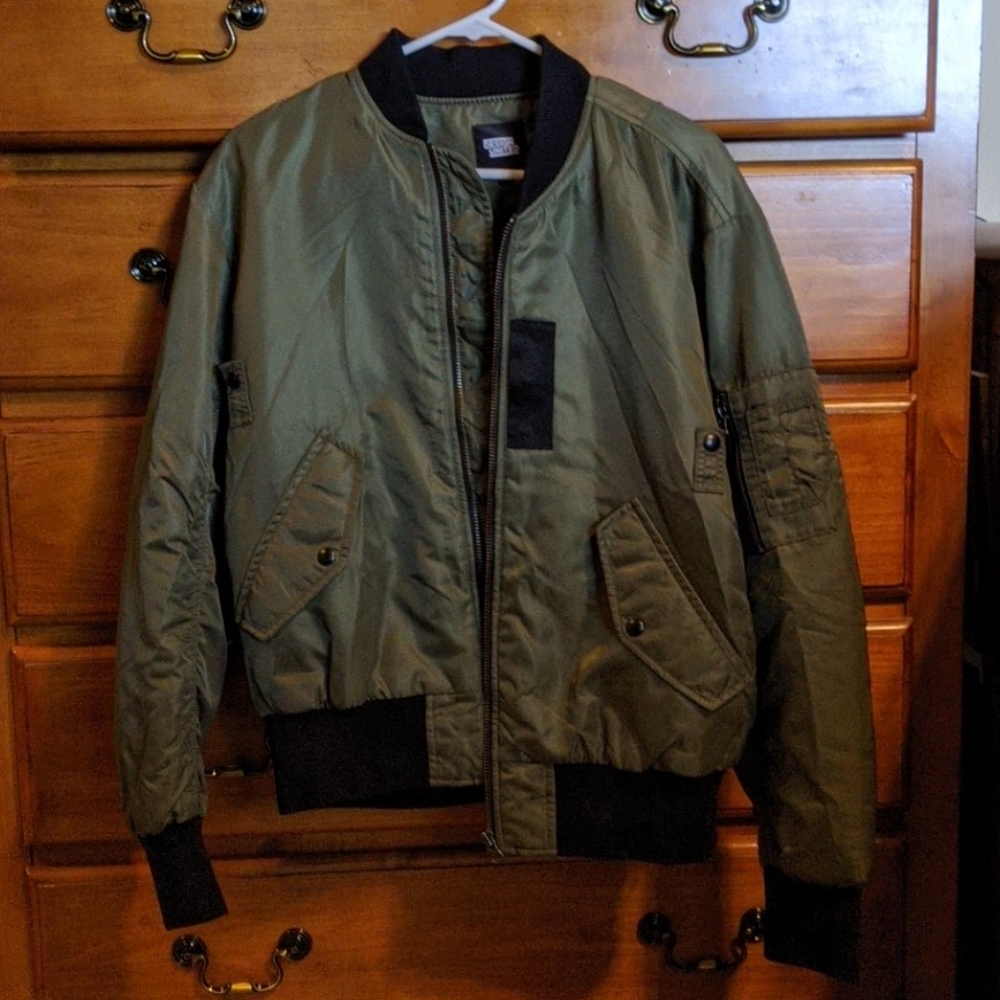 Bomber jacket